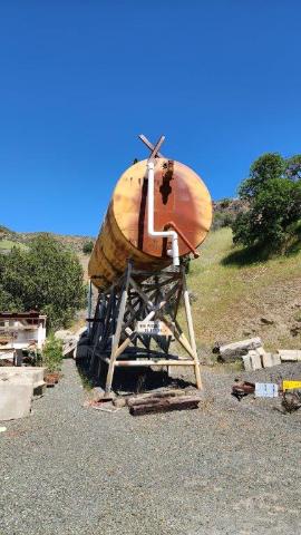 10,000 Gallon Water Tank (4 of 4)