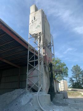 Stationary 9 Yard Larson Concrete Plant (2 of 4)