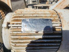 PRICE REDUCED - Stationary (9'X13") 5 Bin Peerless Cold Feed (2 of 13)